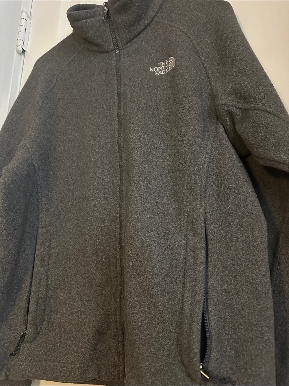 The North Face Men's Dark Gray Full-Zip Fleece Jacket